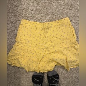 Hollister Yellow Floral Women's Top